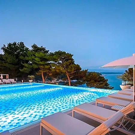 Valamar Carolina & 4*